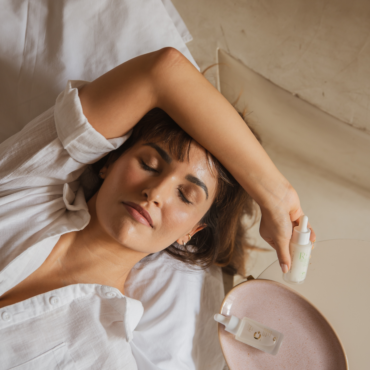 Serum Facial R+ com Peptídeos de ação Retinol-like e lifting imediato - 30ml